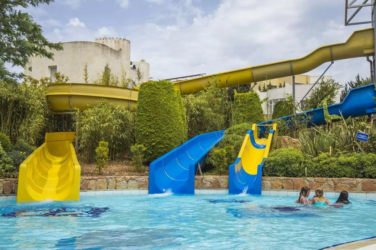 LABLANCHE RESORT_SHABAVIZ (6).jpg